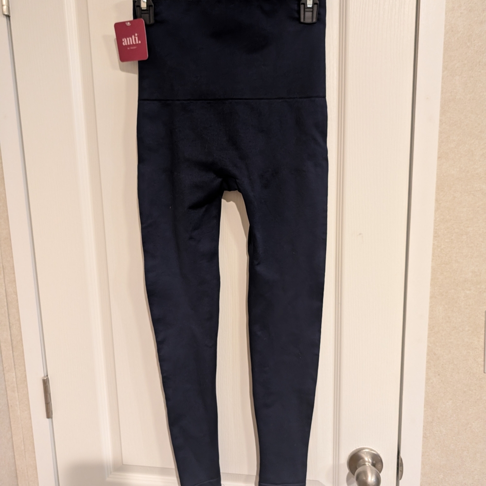 Navy High-Waist Leggings